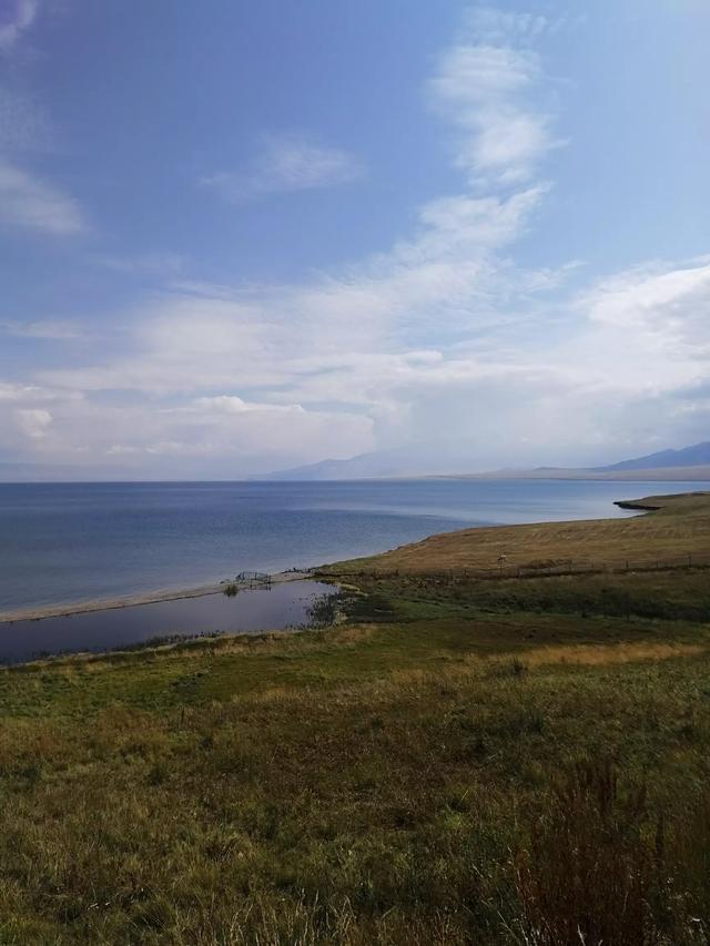 海外生活海外旅行，海外生活是什么意思