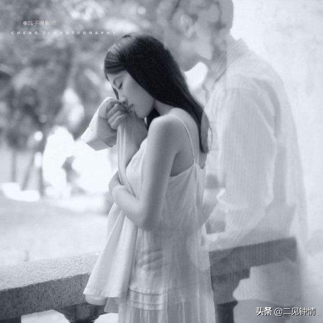 碰到渣女，日久生情，心里放不下，要分手吗，形容感情不能动的句子
