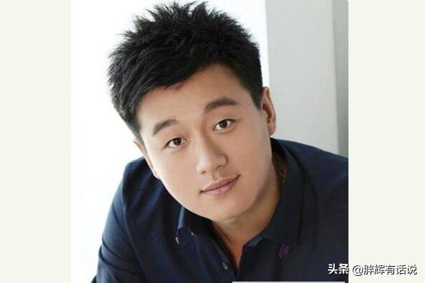 胖脸男生适合什么发型（男孩脸胖十大发型图片）