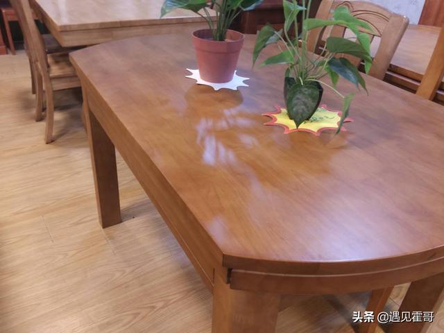 茶几上用什么样的桌布最好