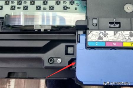 佳能1810佳能1810两个灯交替闪烁