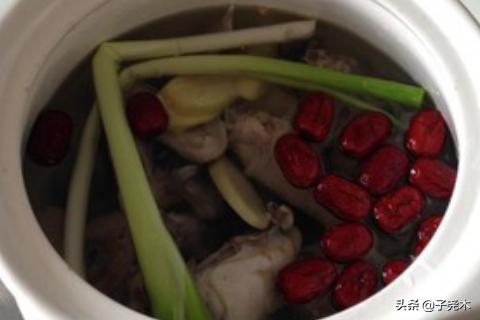 鸡汤怎么做-鸡汤怎么做好喝的汤