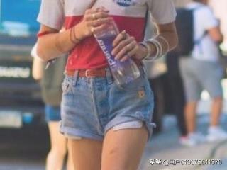 球鞋如何搭配短裤好看女