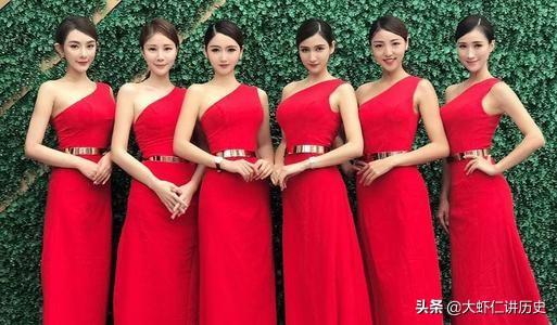 礼仪故事大全（礼仪故事大全50字）