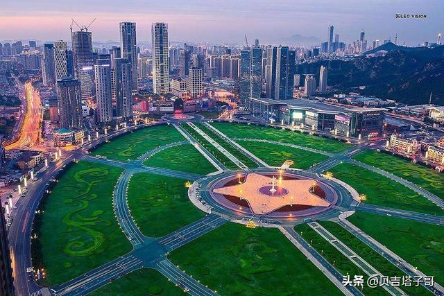 大连市星海广场有什么
