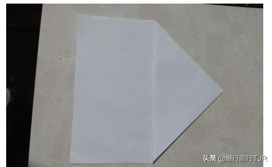 如何折翅膀能扇的纸飞机教程视频下载