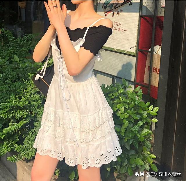 白色衬衫怎么搭配吊带(图13)