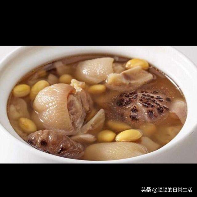 小吃芙蓉糕的做法步骤（沙琪玛芙蓉糕的制作方法？）