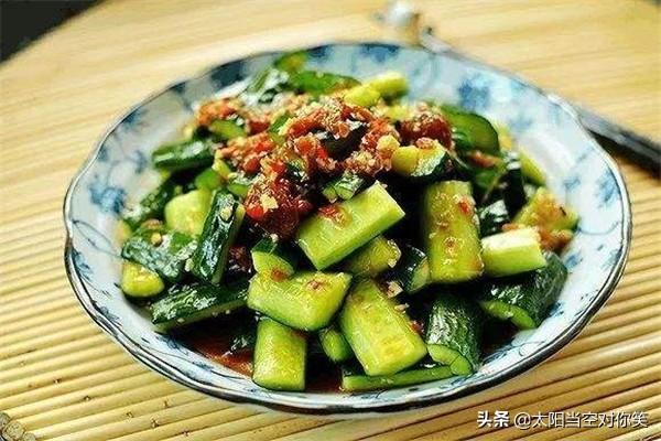 家常凉菜做法大全（10种家常凉拌菜做法？）