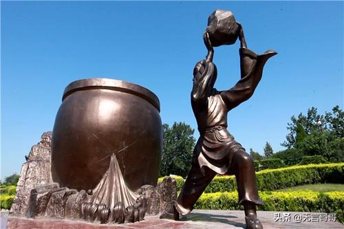 以坚持为主题的名人故事（以坚持为主题的名人素材）