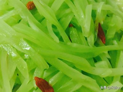 炒莴笋-炒莴笋用焯水吗