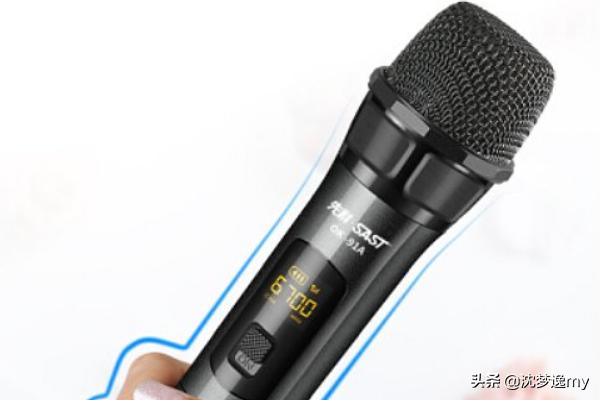 坚果h6（坚果投影仪开机白屏？）