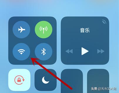 为什么下载王者荣耀更新到72%就一直不更新了？王者荣耀总是卡在登录界面怎么解决？