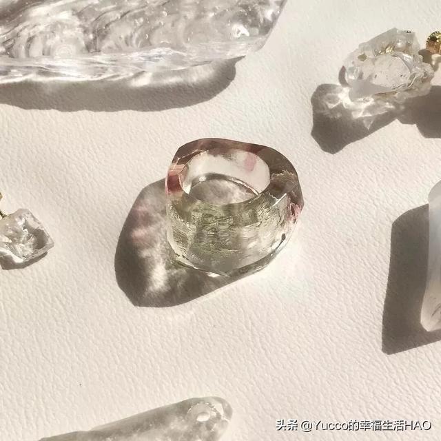 夏天首饰如何搭配高级感(图28)
