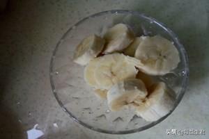 水果和美食的做法（#美食#榨汁机做水果奶昔的简单做法？）