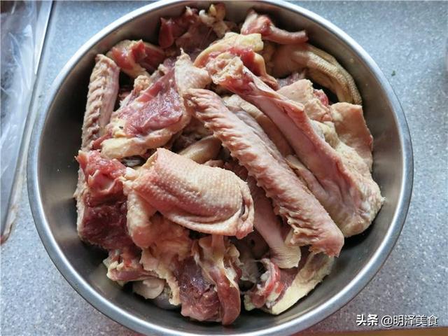 铁锅炖大鹅被带火