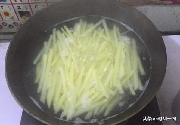 新澳门今晚开奖结果号码查询表和麦当劳超大薯条与麦当劳超大薯条图片