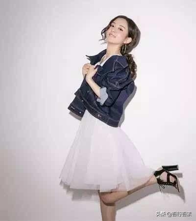 小吊带如何搭配衣服女生(图7)