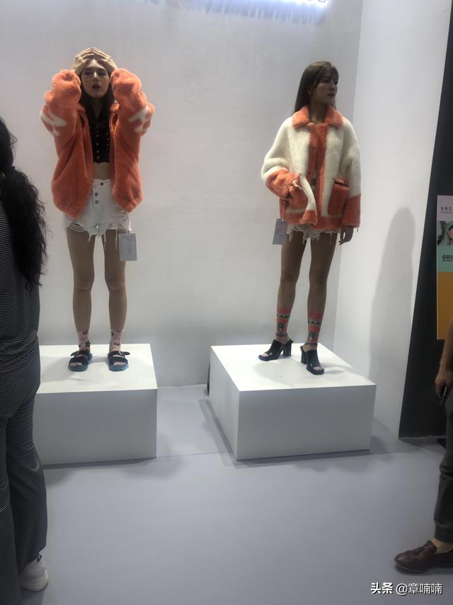 适合40岁女人的服装(图1)