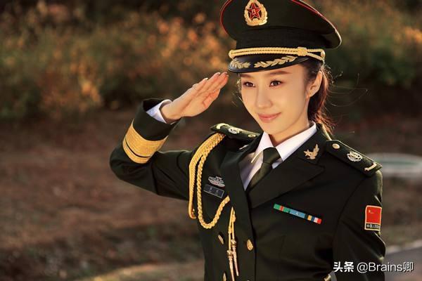 七猫完本小说有哪些好看的小说?女主是军人，有很高地位的现代小说，求推荐？