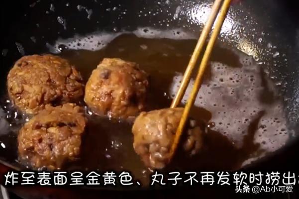 狮子头怎么做-狮子头怎么做好吃又简单