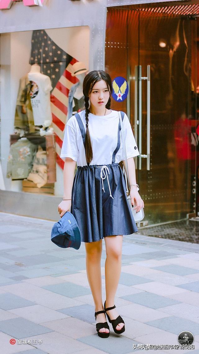 基础裙子如何搭配衣服女(图6)