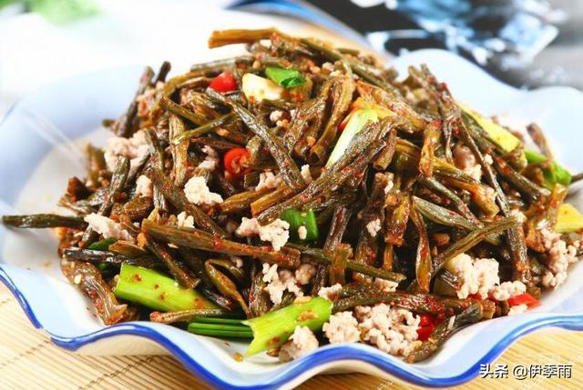 桂林哪里有好吃的酸辣鱼头火锅吃捏？