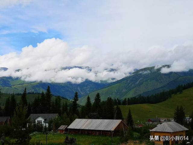 8月20号去喀纳斯旅游，应该穿什么衣服去，那边晚上冷吗