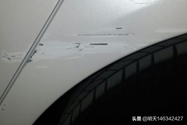 保险车怎样买保险理赔的呢-车泡了保险怎么赔付？