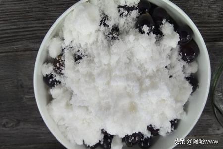 自己做葡萄酒-自己做葡萄酒的正确方法步骤