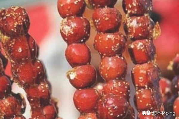 中国糖葫芦韩国走红是真的吗_摆地摊卖什么吸引年轻人？