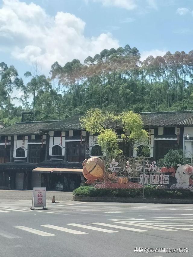 [雅安夜景拍照地方重庆]重庆到雅安沿途景点？