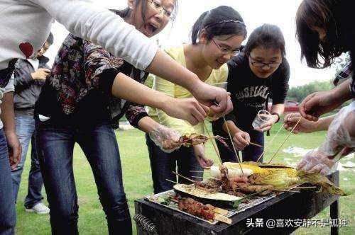 团建游戏输了的一队怎么处罚？有什么活动适合班级集体进行的？