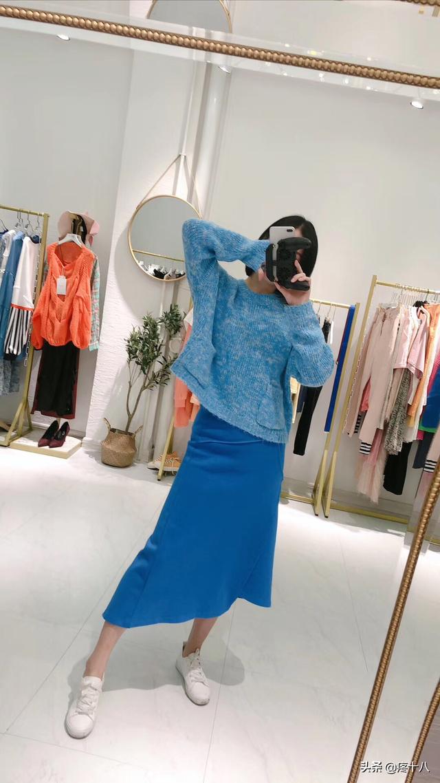 衣服与裙子如何搭配好看(图2)
