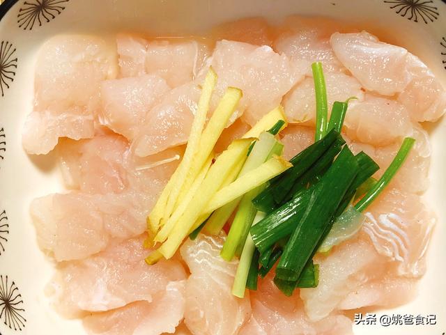 简便家常菜做法大全（在家里可以做的简单食物？）