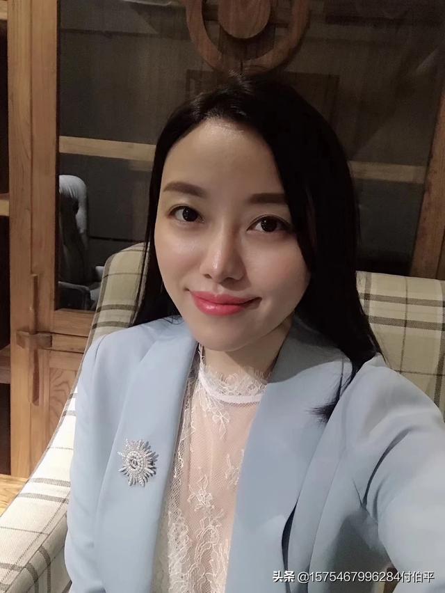 气质女性是这样穿出来的（气质女人穿搭方法）(图11)