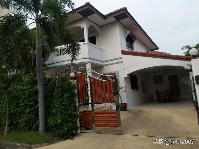 泰国曼谷芭堤雅美食攻略（泰国甲米，曼谷怎么玩？有哪些景点和去处值得推荐？）