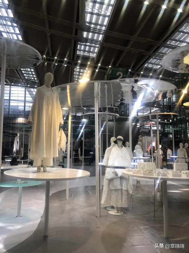 适合40岁女人的服装(图2)