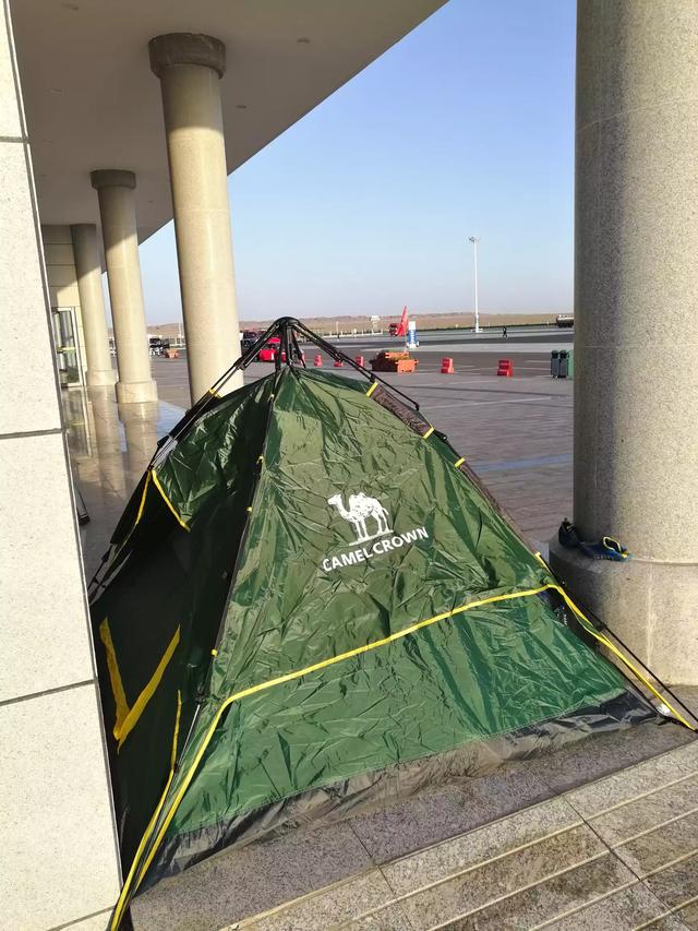 海外生活海外旅行，海外生活是什么意思