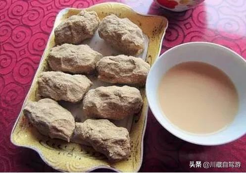 拉萨特色美食小吃有哪些（拉萨都有些什么特色小吃呢？）
