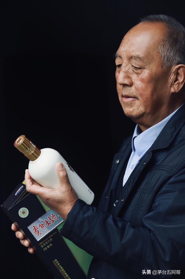 老年人手机壁纸（怎样能把一个老人拍摄好？）