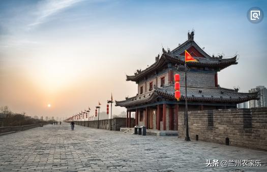 中国哪里是旅游圣地