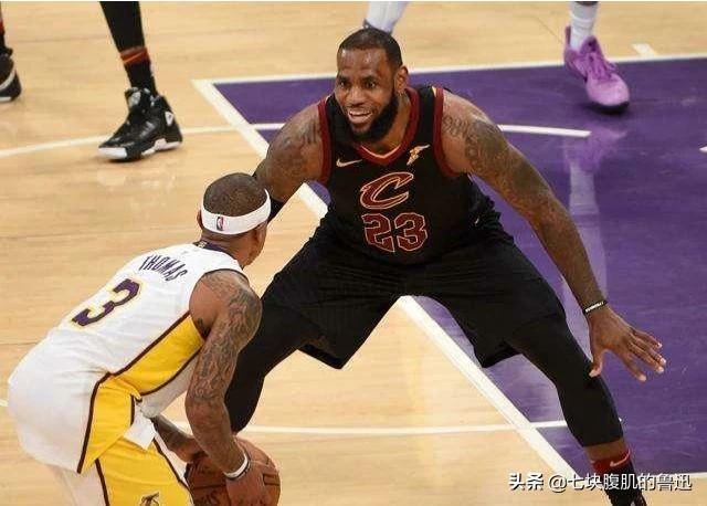 怎么在篮下防守比自己高的人，怎么防守快速突破