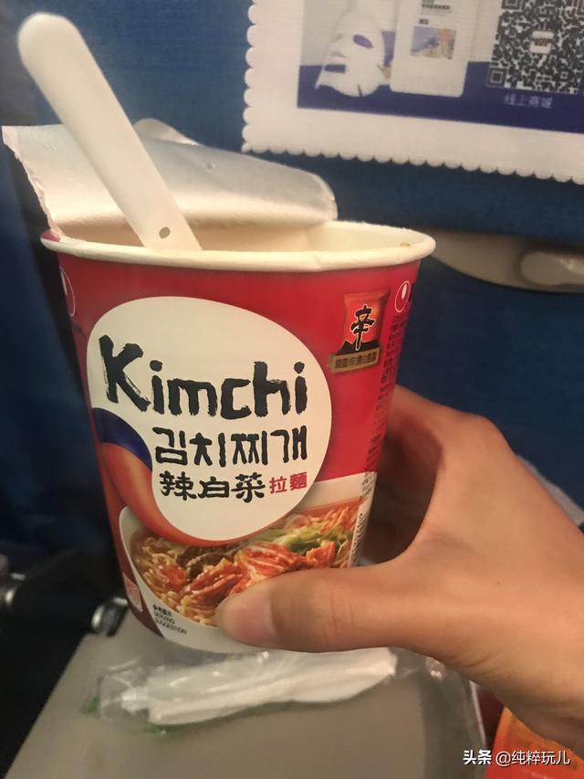 去国外旅游需要什么 推荐的东西,去国外旅游需要什么 推荐的东西呢