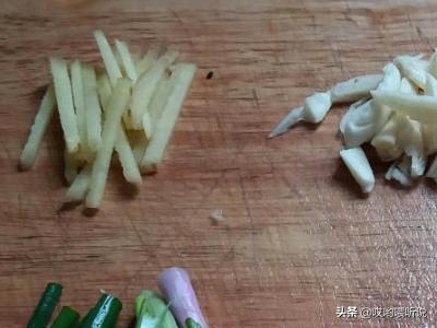 小吃花甲的做法（香辣花甲摆摊做法？）