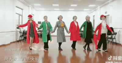 如何搭配服装款式图西装(图5)