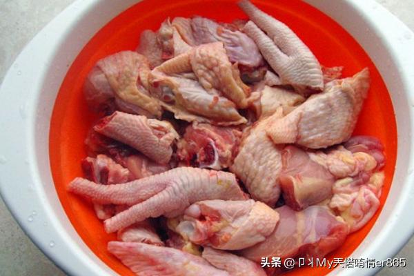 家常菜鸡胸肉的做法（家常菜日记鸡胸肉最好吃的做法？）