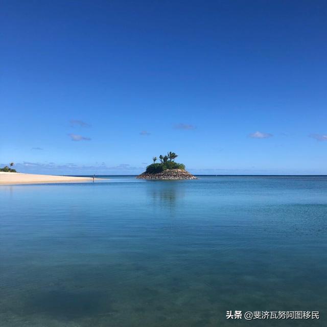 台风后在路边捡椰子【*】台风后在路边捡椰子好吗