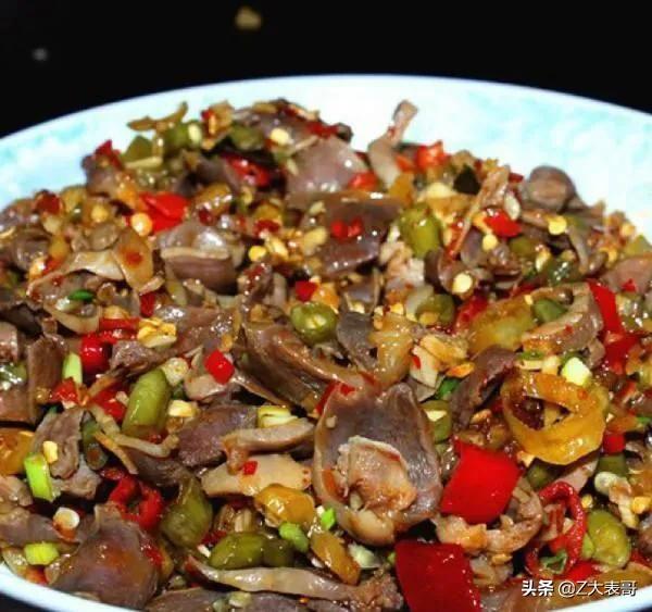 有人拿我老婆去做鸡，我可以向法院起诉她吗？：搞鸡视频下载