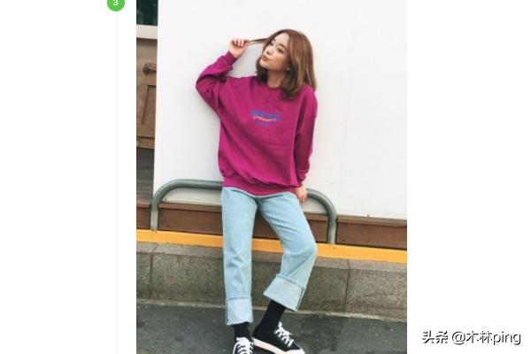 蓝色牛仔小上衣如何搭配(图3)